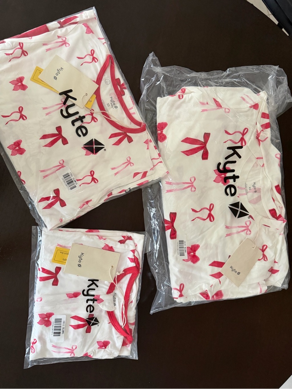 Kyte BABY White Short Sleeve Tee with Pink Ribbon Print